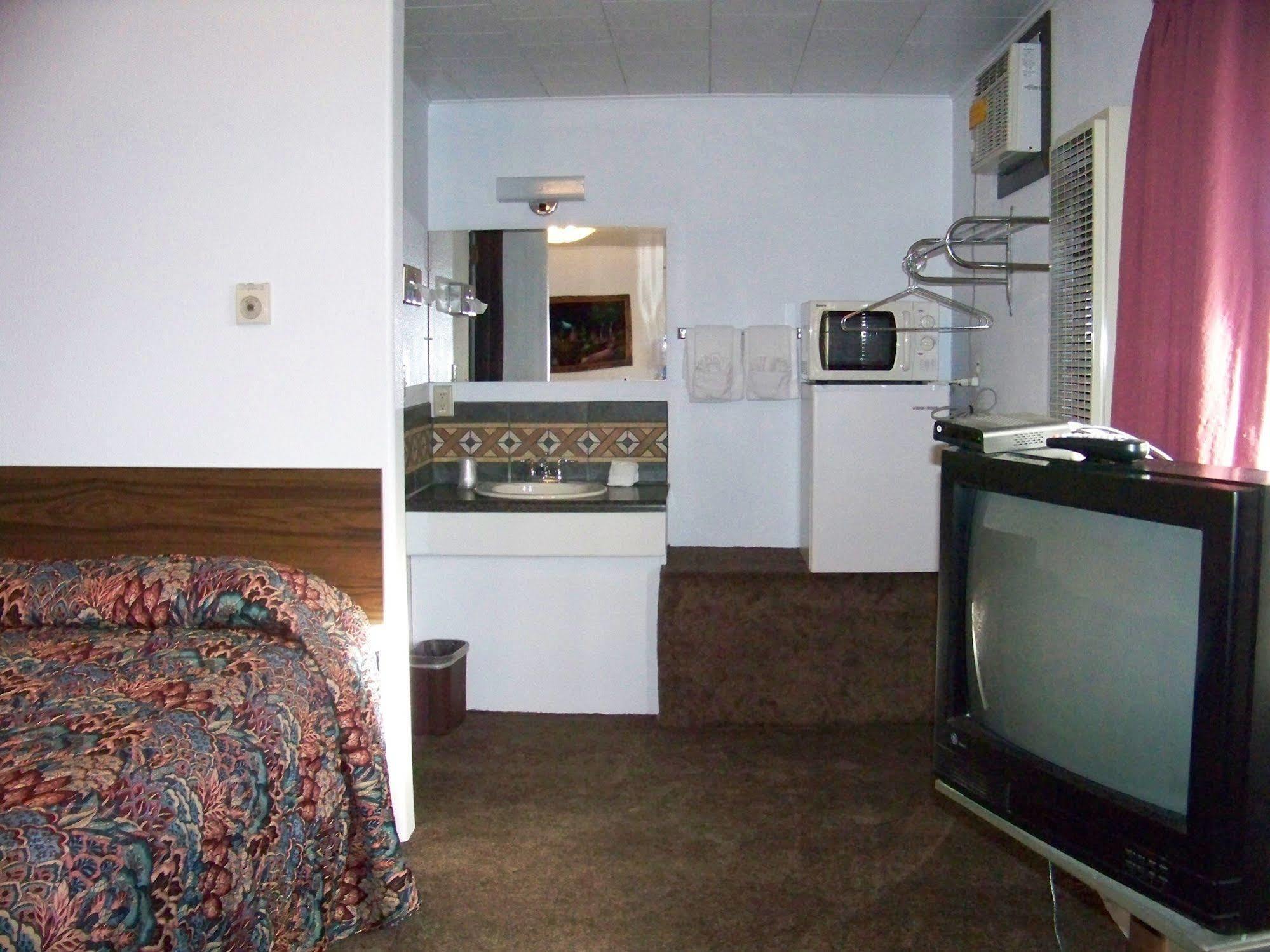 Bell'S Motor Lodge Motel - Спеърфиш Екстериор снимка